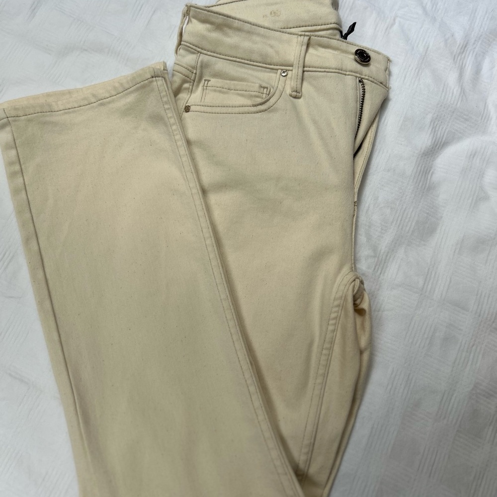 White House Black Market jeans. Boot crop size 00